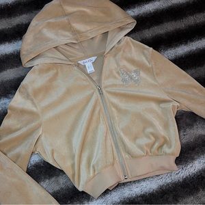 Cropped zipped hoodie ✨